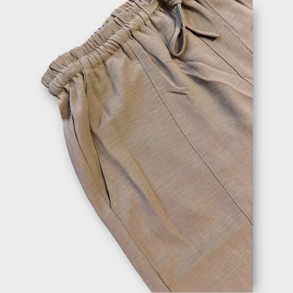 NWT Matcha Capri Pants by Dress Forum - women's size Large - NWT - Picture 3 of 5